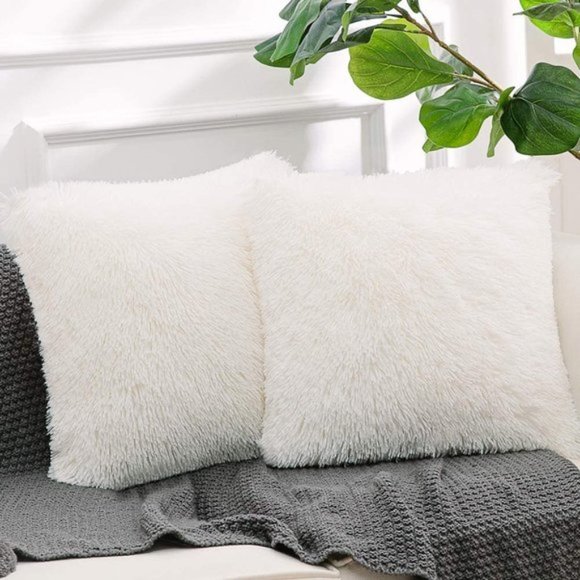2 Pcs White Luxury Soft Faux Fur Throw PillowCases - Picture 4 of 7